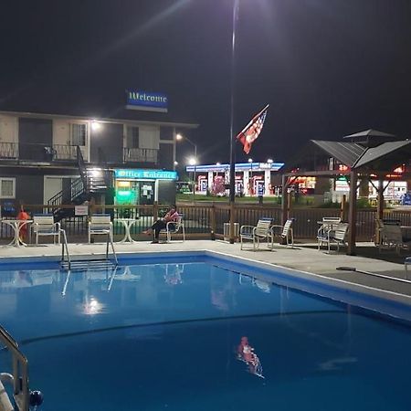 Niagara Falls Courtside Inn Экстерьер фото