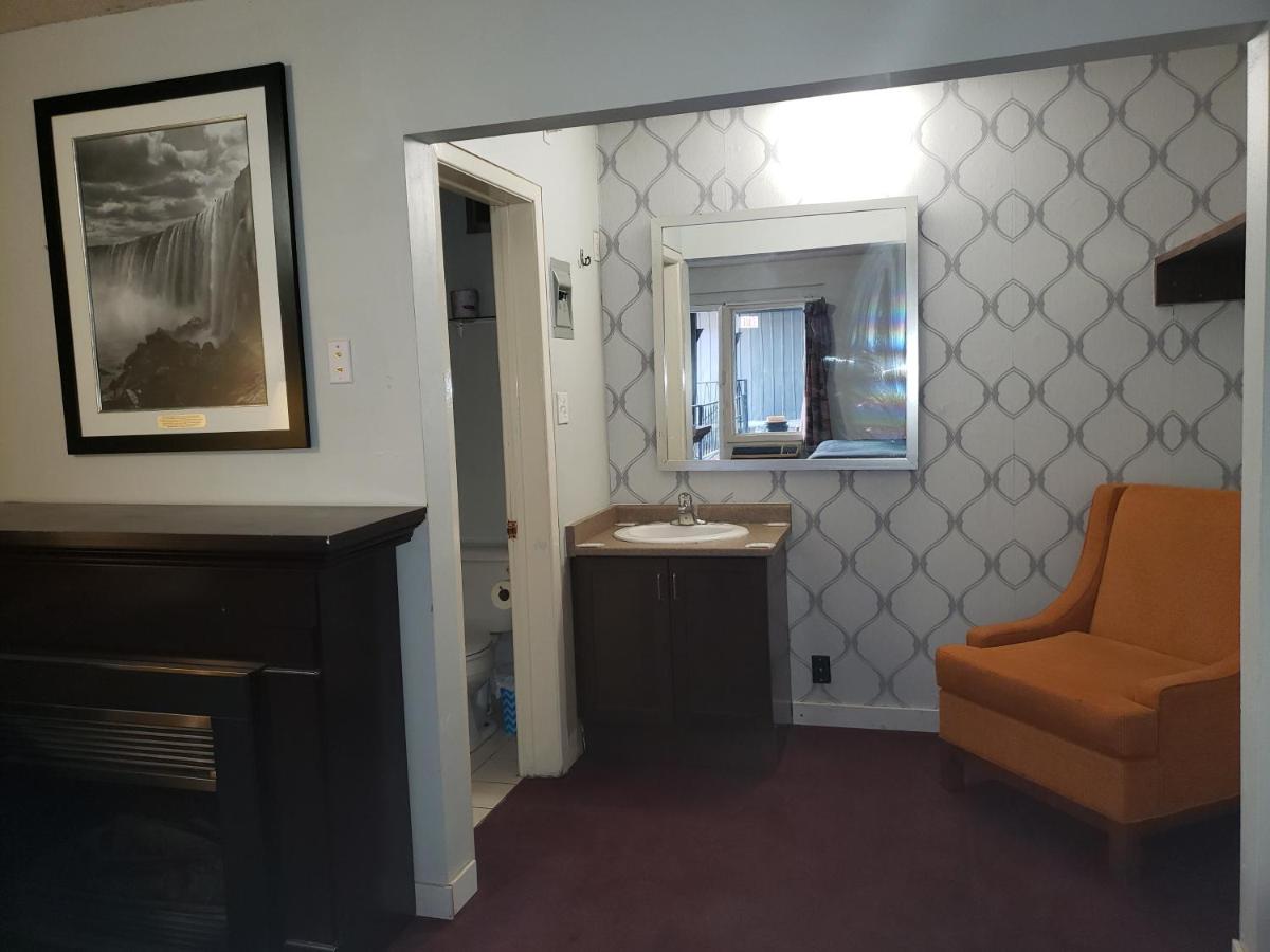 Niagara Falls Courtside Inn Экстерьер фото