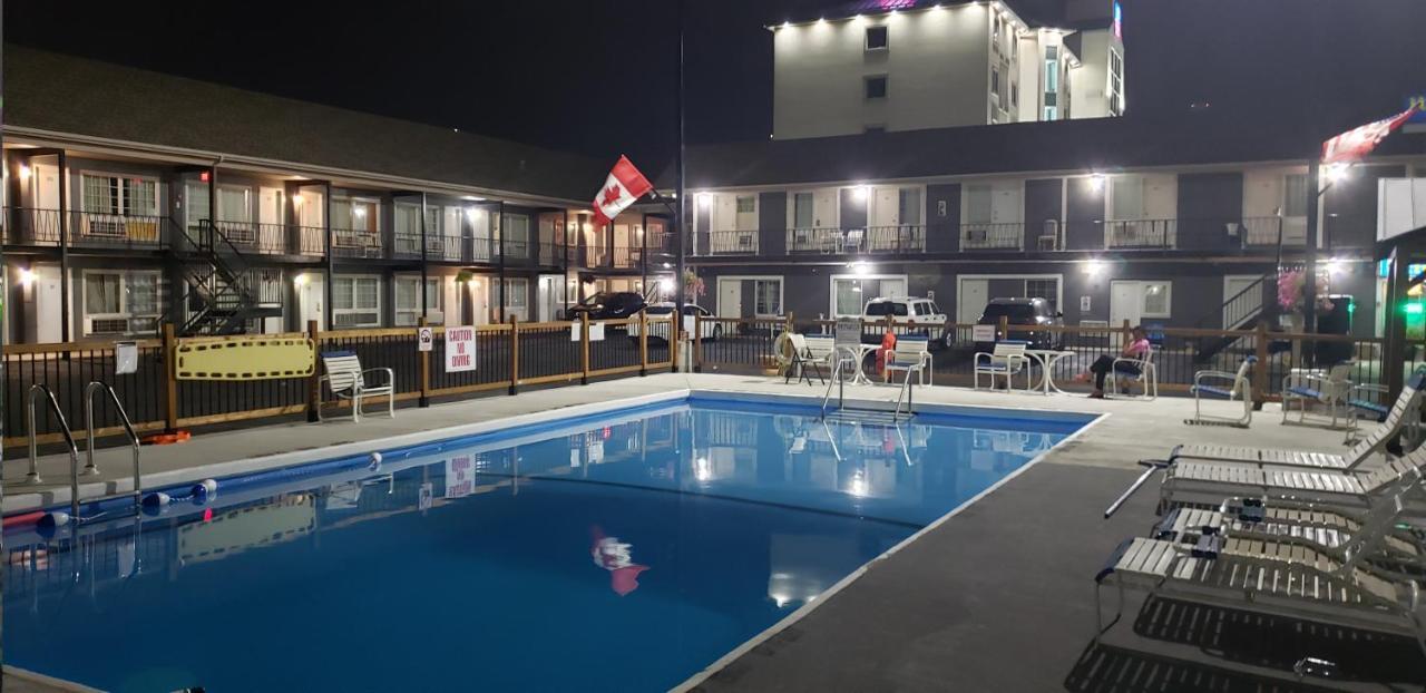 Niagara Falls Courtside Inn Экстерьер фото