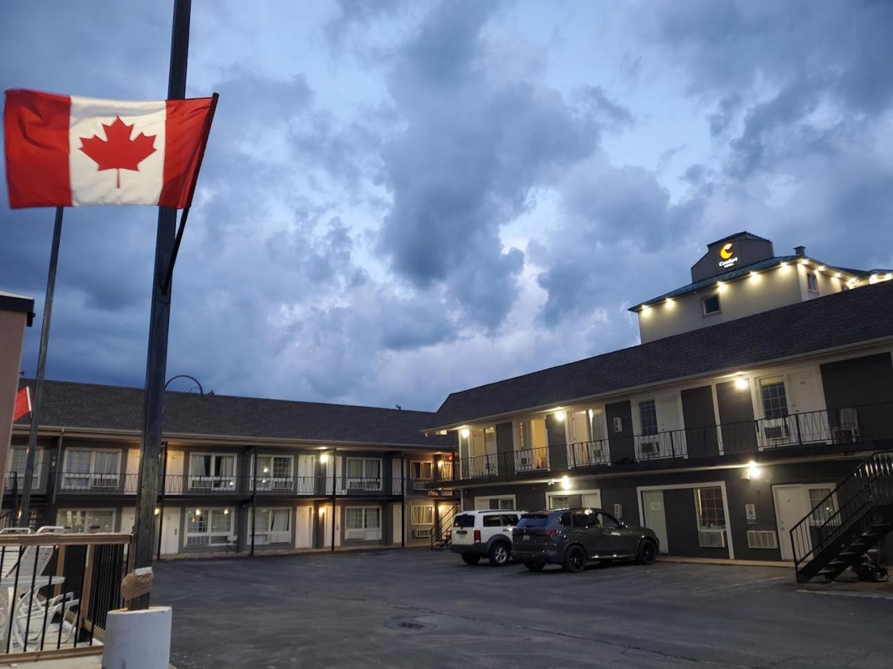 Niagara Falls Courtside Inn Экстерьер фото