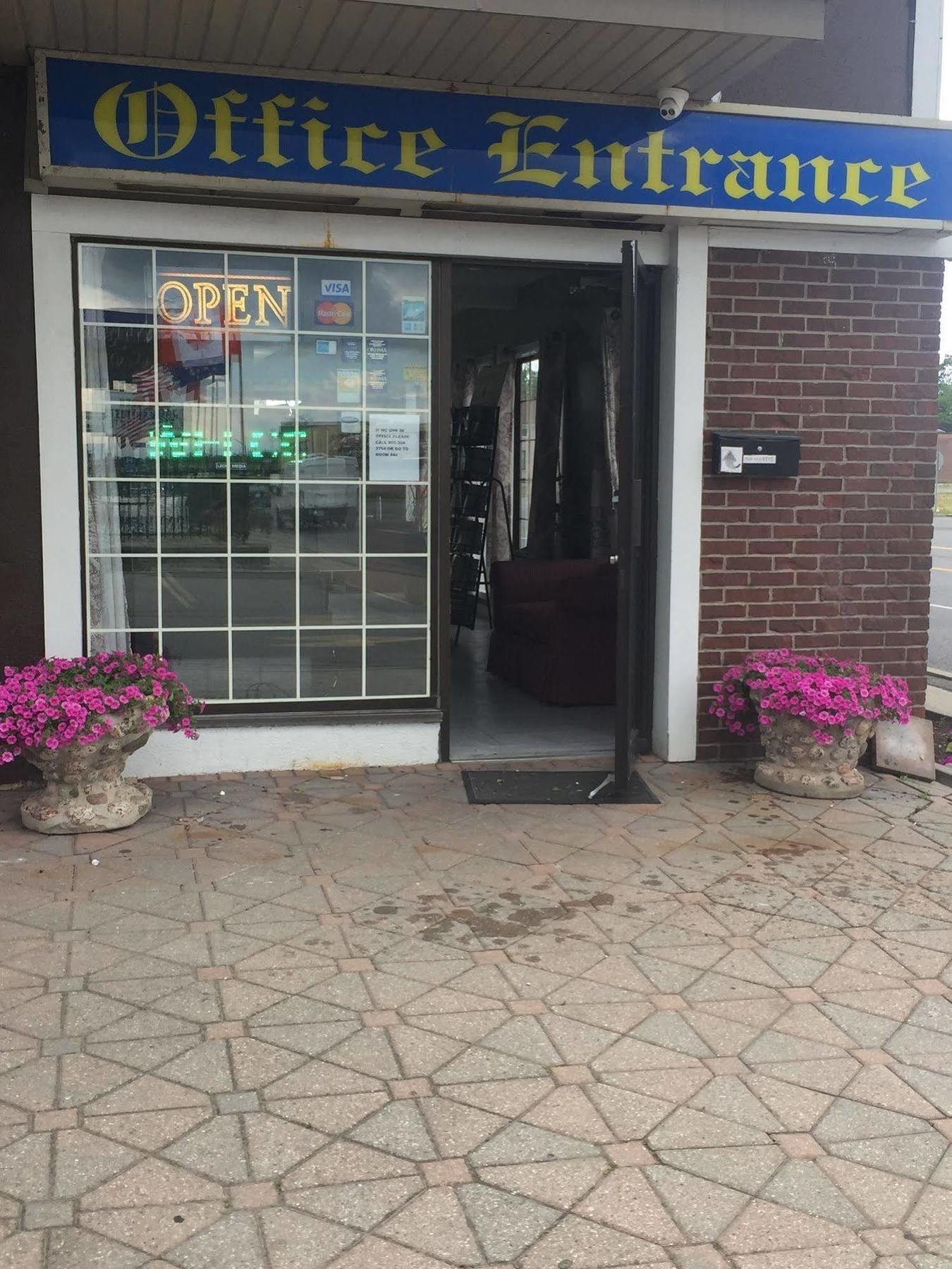 Niagara Falls Courtside Inn Экстерьер фото